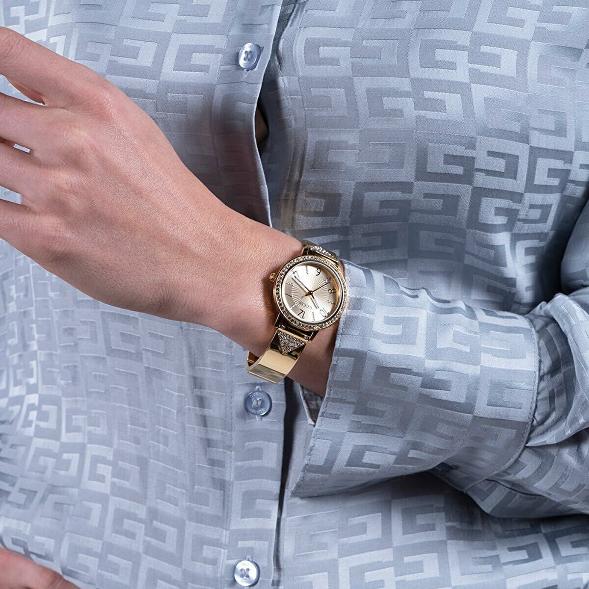 V2HB128FEB1C2DB73B6F273ABF3B241F2B5R5789444P10