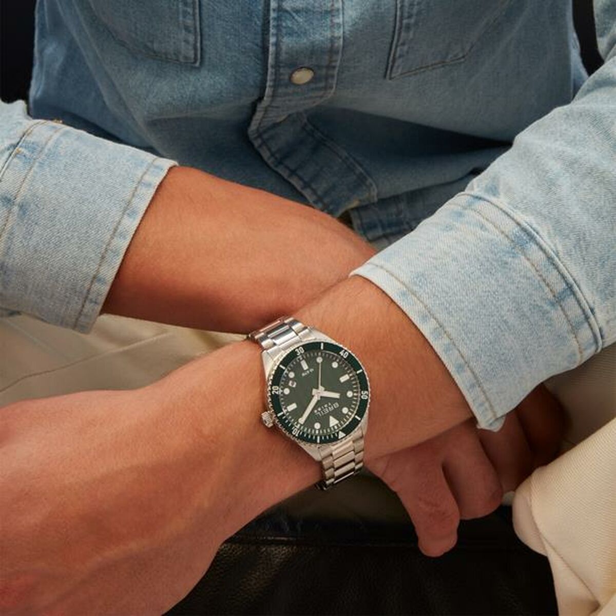 V2H12780A8E1FADB21C8B1CD71DE1762AF4R5774799P5