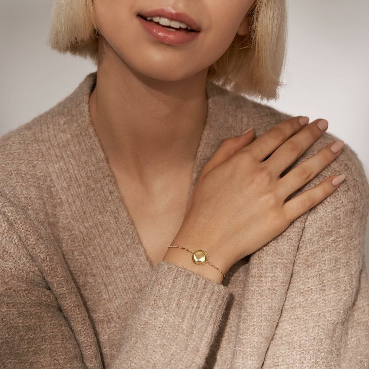 V4H8D2FFB885B78765B82A5F2052DAD6E67R4049477P2