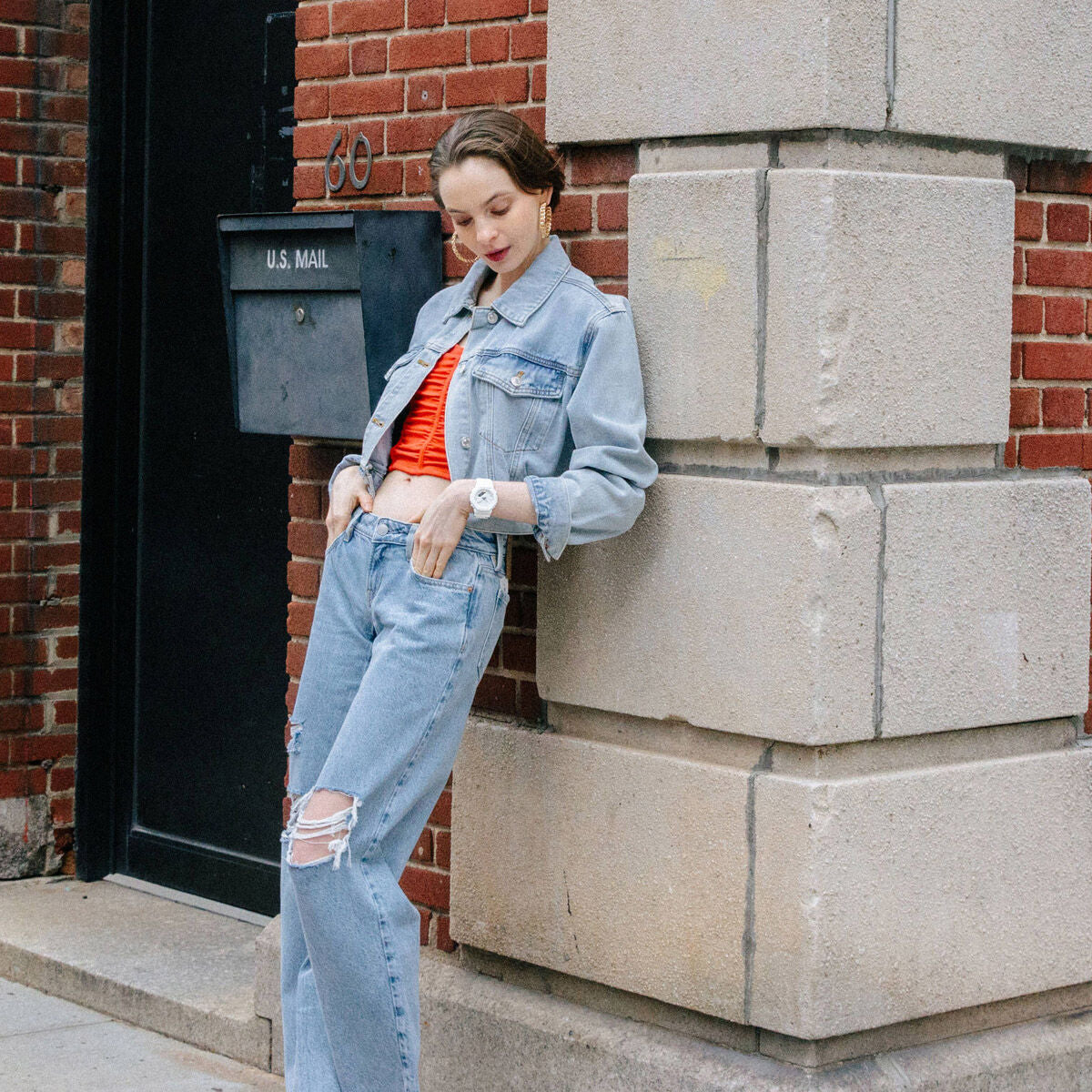 V2H636B756DF0E11C19780D2F46388897C5R5765497P5