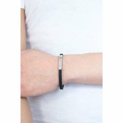 V4HBD93F6E767FF51001DBC72BB7316A704R3101625P3