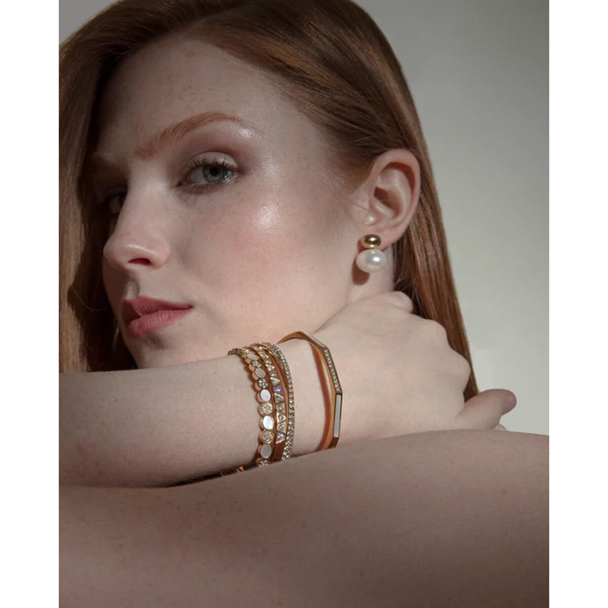 V2H34374ABC8B56A6631DD331CF277AE063R5856145P2