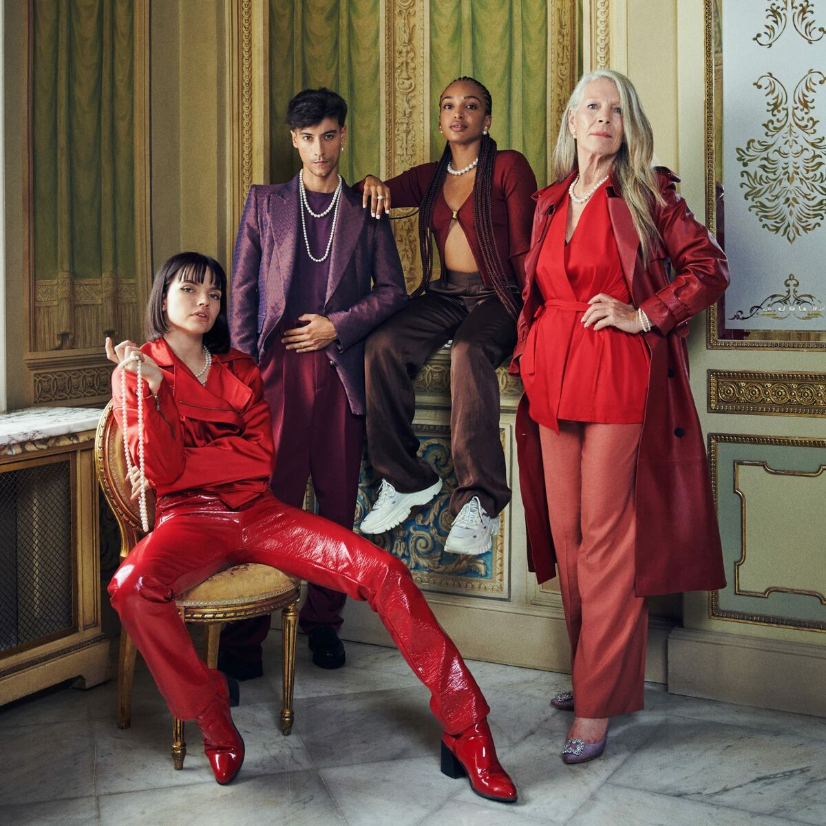 V2H44F6AD3E97F4C61BA9A611E0B1D904AAR5856128P6