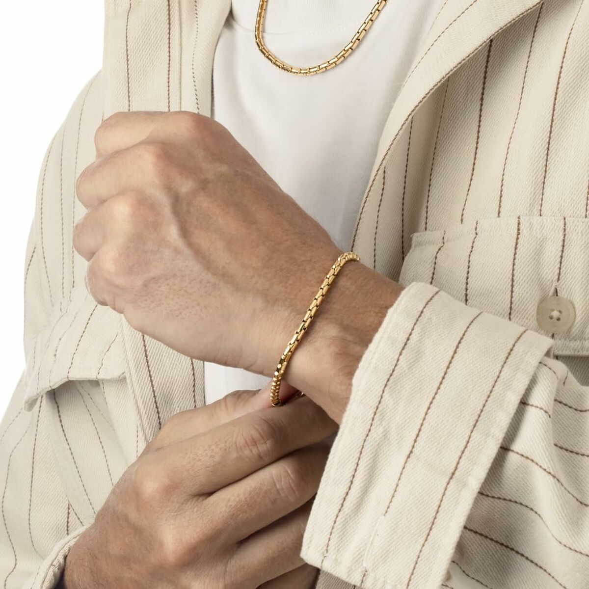 V3H7DE052888517E8443E4F34E7F916F3C5R4552252P2